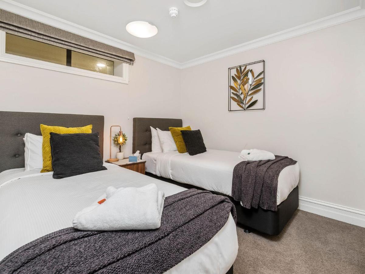 Central Luxury At 408 The Beacon Queenstown Buitenkant foto